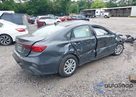 2024 Kia Forte Lx z USA, uszkodzony, nr VIN 3KPF24AD4RE705997